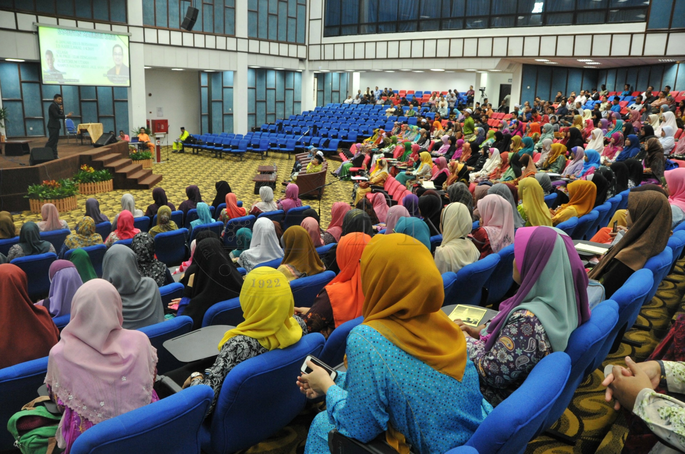 PRO 15 2 MAULIDUR PRO 4149